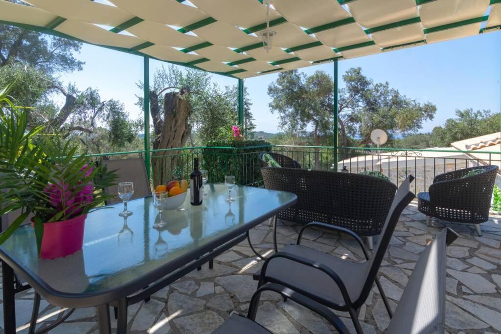 Thanos Cottage Vlachopoulatika Bagian luar foto